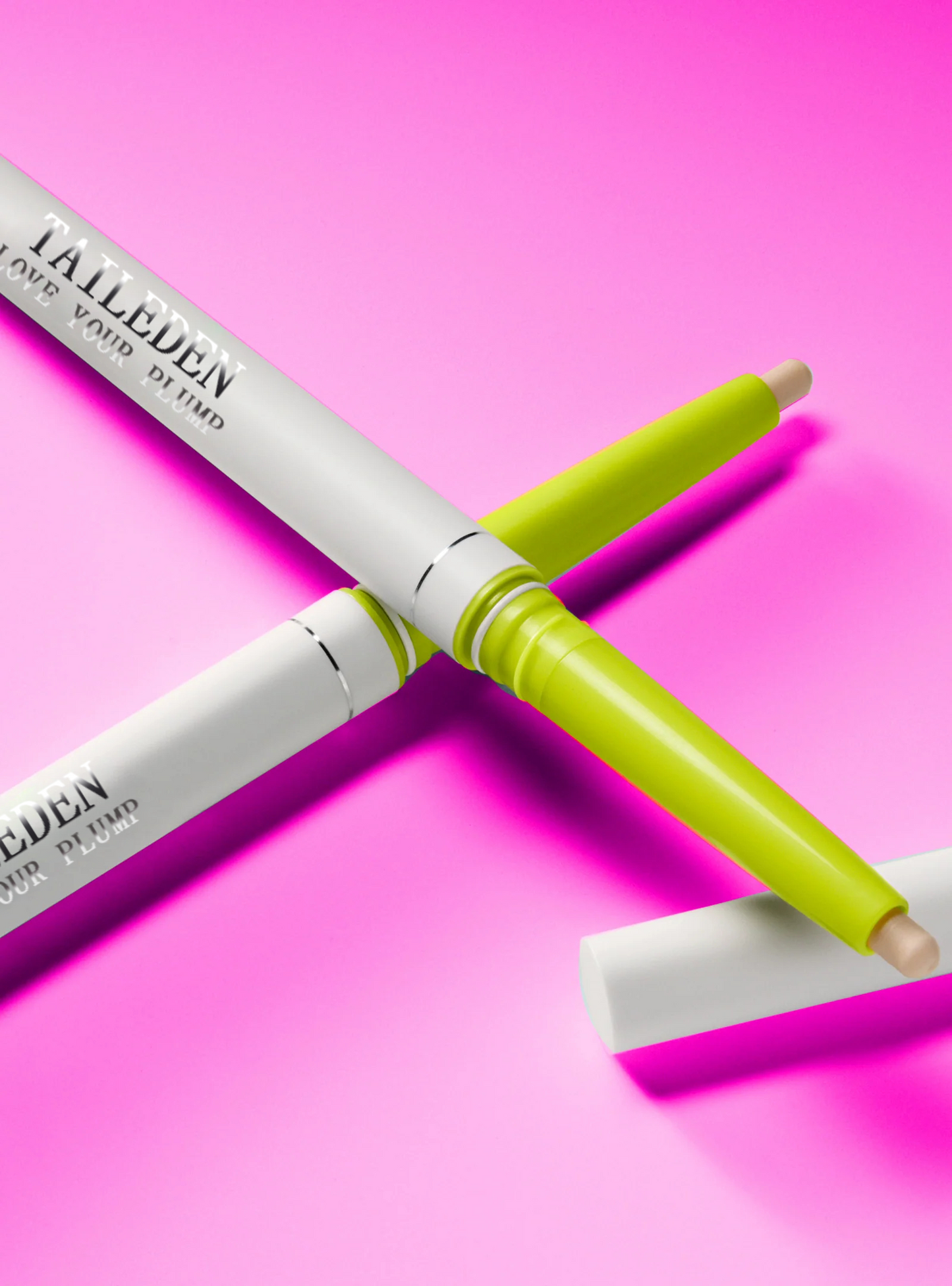 🔥 Buy one,Get One FREE!🔥 INVISIBLE EXTREME PLUMPING LIP LINER— Instantly Fuller, More Defined Lips